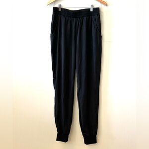Ophelia Roe Women’s Black Elastic Waist Jogger Pants. Size Small in EUC